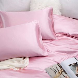 Amazon Satin Pillow Cases - Set of 2  NEW